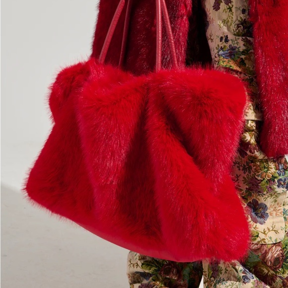 AKIRA Vibrant Red Faux Fur Tote - Picture 2 of 3